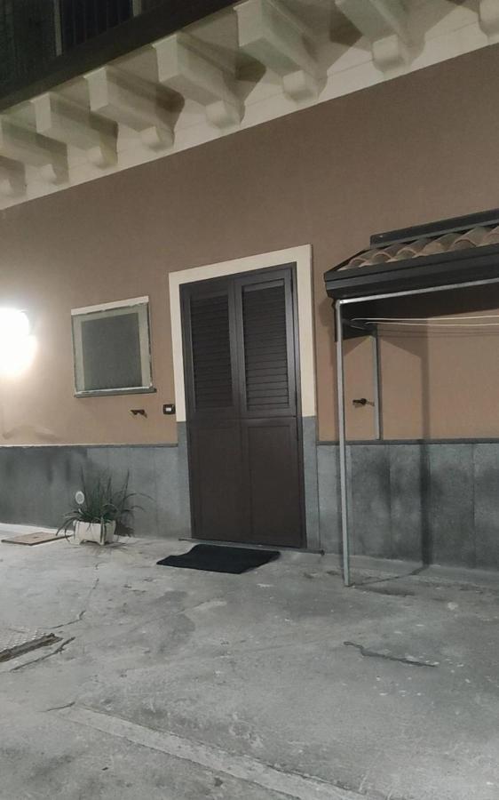 Fortino Vecchio Apartment คาตาเนีย ภายนอก รูปภาพ